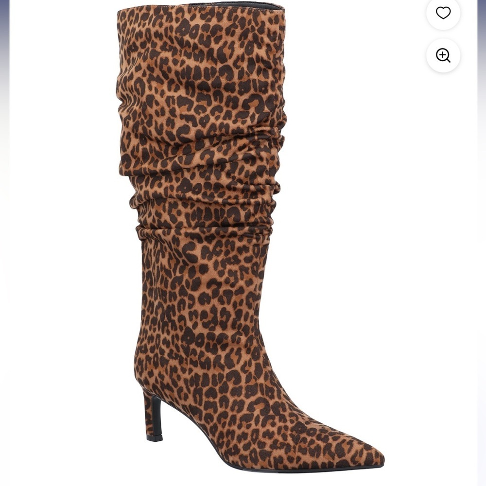 Time and Tru Women’s Faux Suede Cheetah Print Slouch Kitten Heeled Boots SZ 7.5